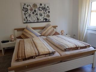 Holiday Home Kaifenheim near Volcano Park, cleaning included - Kaifenheim - 0