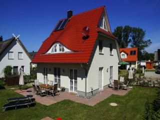 Holiday Home in Glowe near Sandy Beach, cleaning included - Glowe - 9