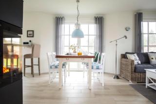 Chalet by Lagoon with Sauna and Baltic Beach, cleaning included - Fuhlendorf - 6