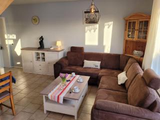 Holiday Home by North Sea Dike with Golf Nearby, cleaning included - Nessmersiel - 7
