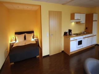 Apartment by Lake Schwerin with Wellness, cleaning included - Schwerin - 5