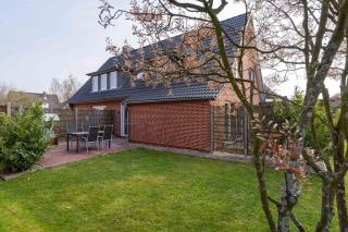 Apartment in Dorf near Sea Dike, cleaning included - St. Peter-Ording - 9