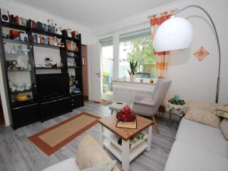 Bungalow in Berumbur near Norddeich Beach, cleaning included - Berumbur - 8