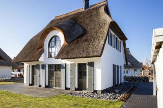 Luxury House Bodstedt Lagoon Swimming Area, cleaning included - Fuhlendorf - 7