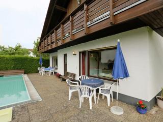 Apartment in Armsfeld with pool, cleaning included - - 9