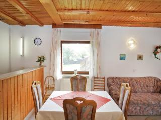 Apartment in Armsfeld with pool, cleaning included - - 1