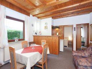 Apartment in Armsfeld with pool, cleaning included - - 7