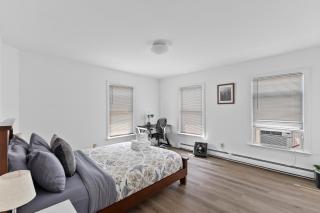 17-19Cozy&Spacious 6BR home in Malden with window AC and free parking - Malden - 1
