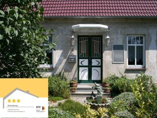 Landhauswohnung in Kroepelin mit großem Garten - Boldenshagen - 8