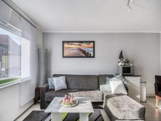Modern bungalow in Wernigerode with terrace, cleaning included - Hasserode - 0