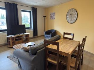 Apartment by Lake Schwerin with Forest Views, cleaning included - Schwerin - 0