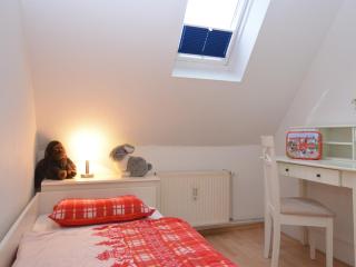 Holiday Home in Sauerland with Bowling Alley, cleaning included - Meschede - 4