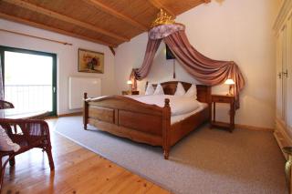 Holiday Home by Lakes near Schwerin Castle, cleaning included - Zahrensdorf - 1