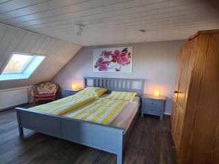 Holiday Home by North Sea Dike & Wadden Sea, cleaning included - Neßmersiel - 6