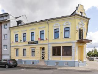 Apartment in Oberhausen near Ski Resort, cleaning included - Oberhausen - 5