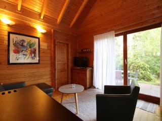 Rustic Cabin in Wiefelstede by Scenic Lakes, cleaning included - Wiefelstede - 5
