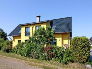 House by Neuendorf Harbor with Sauna, cleaning included - Neuendorf - 9