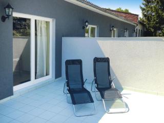 Apartment by Lake District with Natural Beach, cleaning included - Sommersdorf - 2
