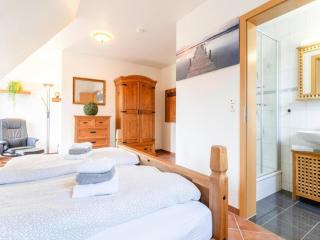 Holiday Home in Büsum near North Sea Dike, cleaning included - Büsum - 1
