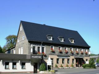 Holiday Home Sauerland near Ski Lift, cleaning included - Meschede - 7
