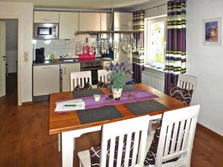 Apartment near Jade Bay with Garden, cleaning included - Süderschwei - 0