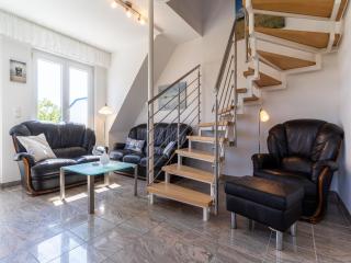 Holiday Flat in St Peter-Ording by Sandy Beach, cleaning included - St. Peter-Ording - 0