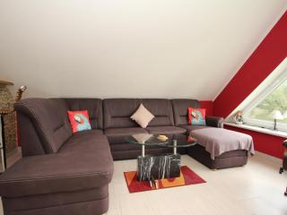 Holiday Home in Westerholt with Lake View, cleaning included - Westerholt - 7