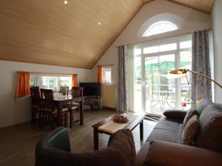 Terraced House in Strackholt with Heated Pool, cleaning included - Strackholt - 7