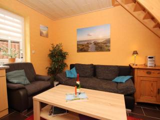 Cottage near North Sea with Mudflat Walks, cleaning included - Utarp - 5