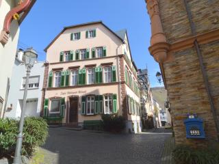 Holiday Home Ürzig by Mosel River, cleaning included - Ürzig - 9