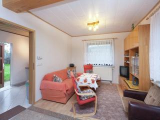 Holiday Home in Altenfeld with Terrace, cleaning included - Altenfeld - 3