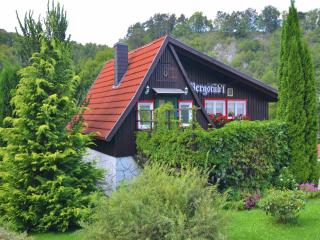 Quaint Holiday Home near Forest, cleaning included - Rübeland - 9