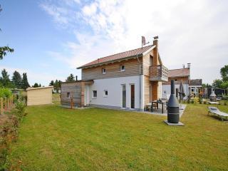 Holiday Home by Lake Neuklostersee, cleaning included - Nakensdorf - 9