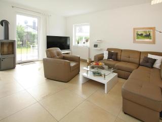 Holiday Home by Lake Neuklostersee, cleaning included - Nakensdorf - 8