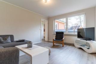 Apartment in Dorf near Beach & Water Sports, cleaning included - St. Peter-Ording - 1