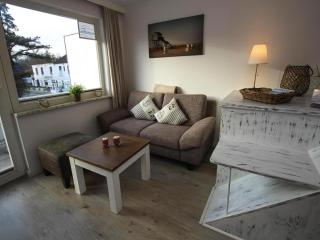 Apartment in Dorf near St Peter-Ording Beach, cleaning included - St. Peter-Ording - 0