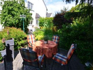 Stilvolle Wohnung in Madfeld mit eigener Terrasse, cleaning included - 6