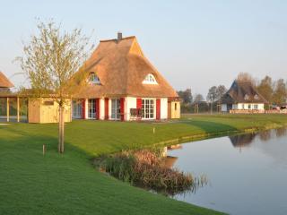 Thatched House by Bodden Lagoon with Sauna, cleaning included - Fuhlendorf - 9