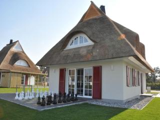 Thatched House by Bodden Lagoon with Sauna, cleaning included - Fuhlendorf - 8