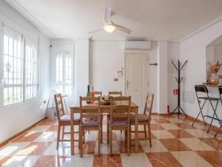 Villa in Cabo Roig near Beaches & Pool, cleaning included - Cabo Roig - 7