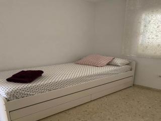 Holiday Home in San Fernando, cleaning included - San Fernando - 9