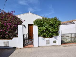 Villa in Viñuela with Private Pool & Views, cleaning included - El Cerro - 0