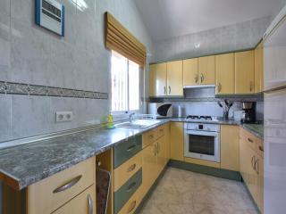 Villa in Viñuela with Private Pool & Views, cleaning included - El Cerro - 2