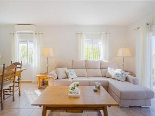 Villa in Alicante near the Beach, cleaning included - Busot - 2