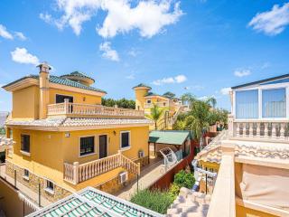 Holiday Home in Orihuela Costa near Beaches, cleaning included - Orihuela - 5