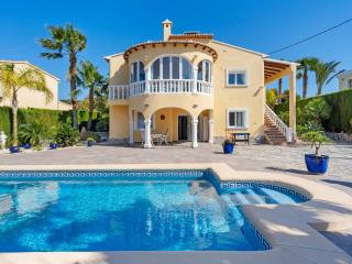 Villa in Calpe near Platja de la Fossa Beach, cleaning included - Calpe - 9