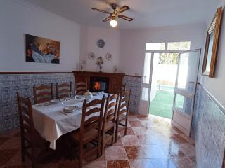 Holiday home in Malaga with private pool, cleaning included - Cuevas Bajas - 3