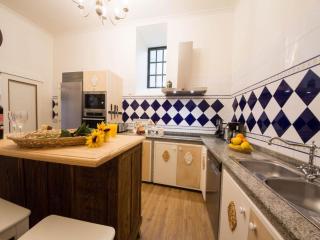 Mansion in Cerdedo with Private Pool and Garden, cleaning included - Cerdedo - 7