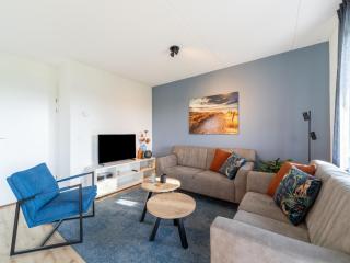 Holiday Home in Scherpenisse near Oosterschelde, cleaning included - Scherpenisse - 0