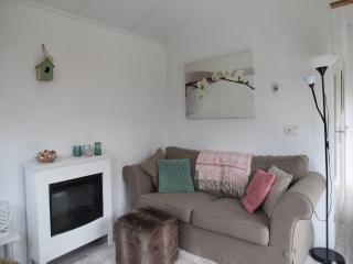 Bungalow in Warmenhuizen near Beach, cleaning included - Warmenhuizen - 0
